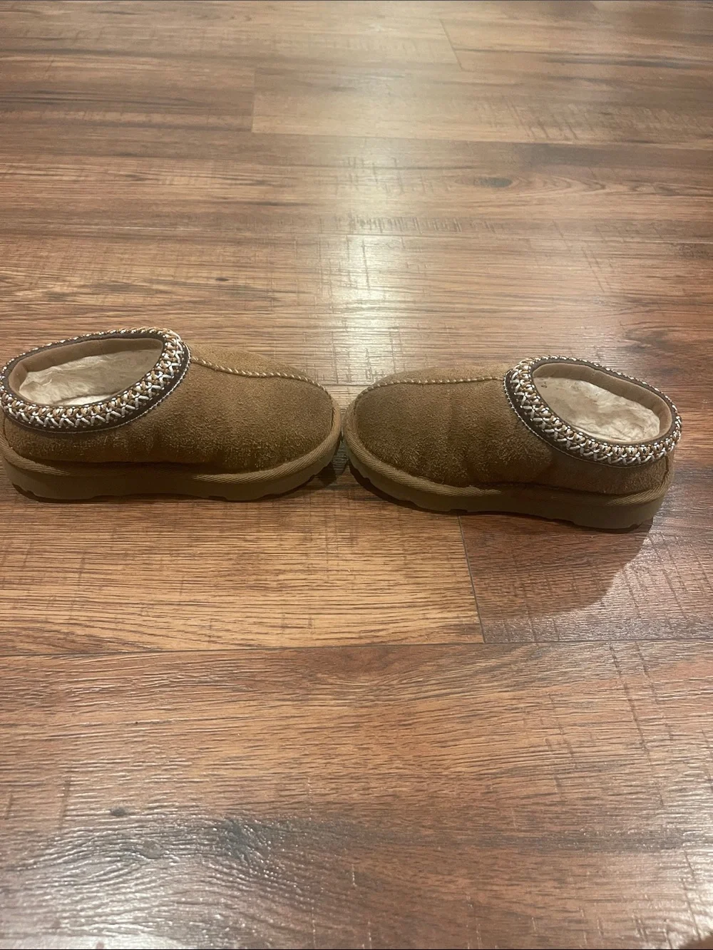 UGG Kids Chestnut Slip-On Shearling Lined Clog